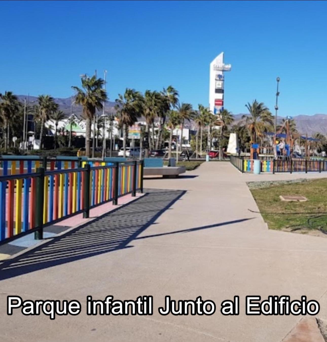 Atico Junto Al Teatro Auditorio De 滨海罗克塔斯 外观 照片